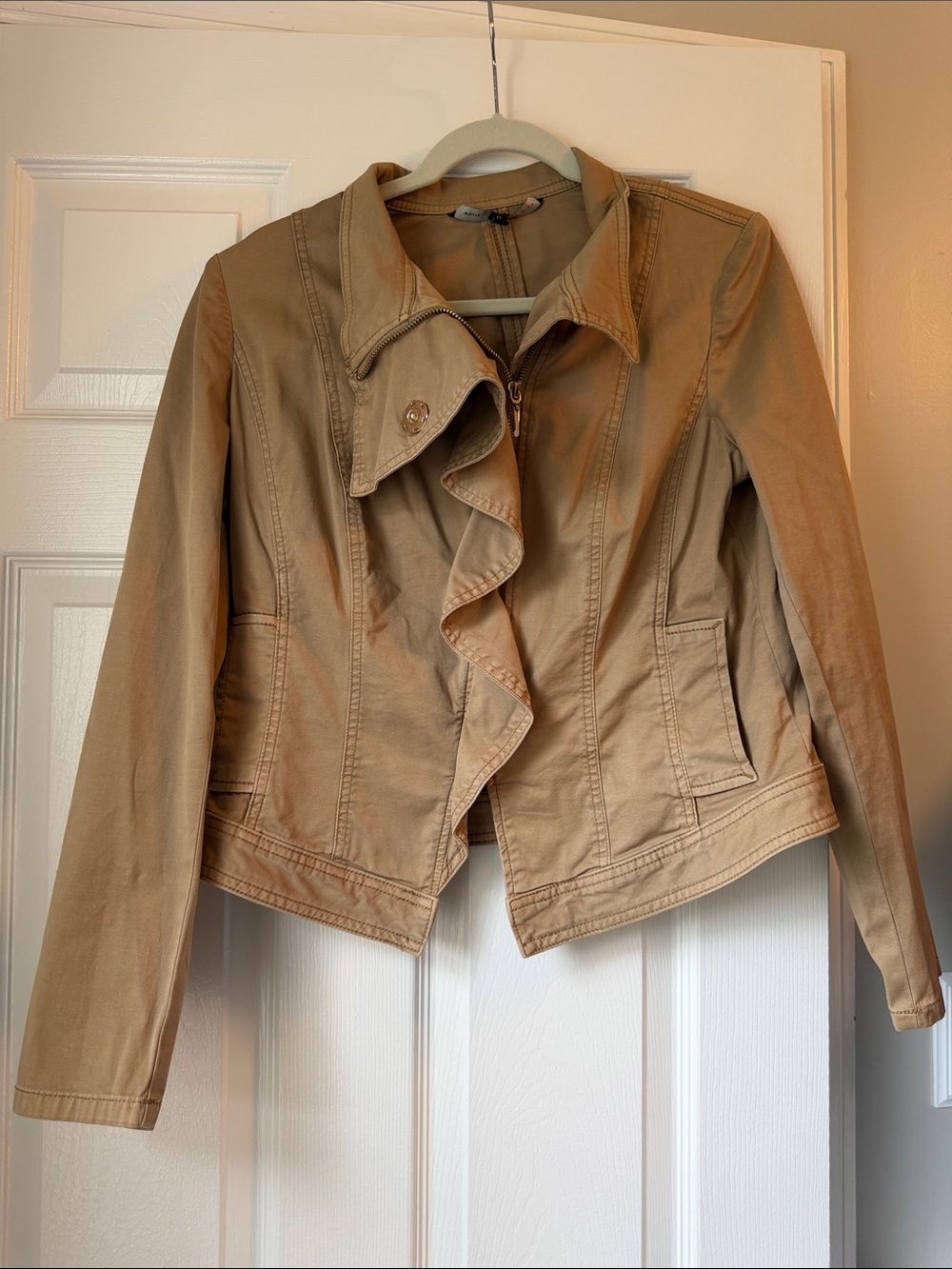 White House Black Market Khaki Ruffle-Front Utility Jacket